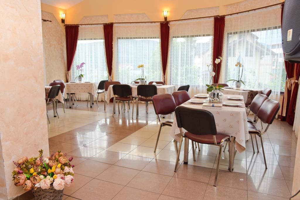 Pensiunea Moldova Piatra Neamţ Exterior foto